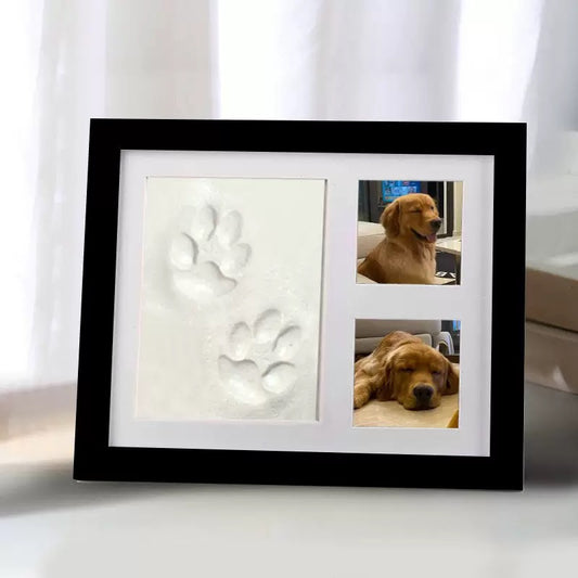 Picture frame with clay print